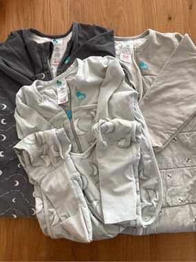 3 Love to Dream Grey Sleep Suits